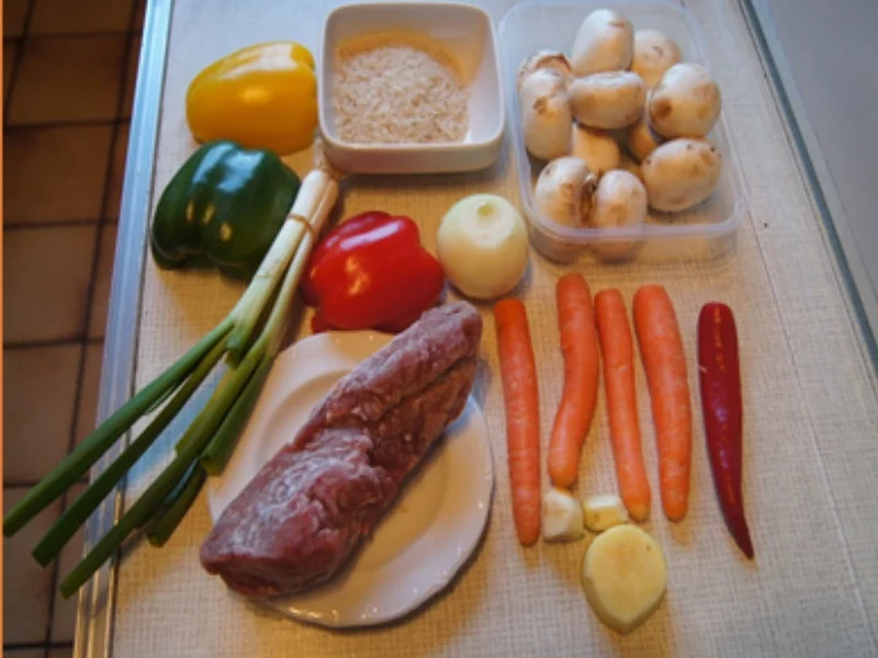 Schweinefilet-Geschnetzeltes mit gemischten Gemüse und Basmati-Reis - Rezept - Bild Nr. 3