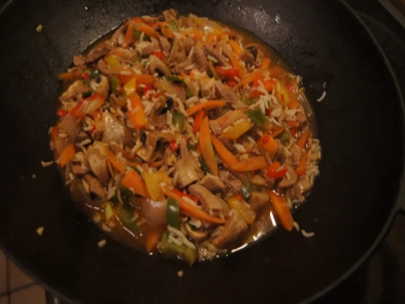 Schweinefilet-Geschnetzeltes mit gemischten Gemüse und Basmati-Reis - Rezept - Bild Nr. 22