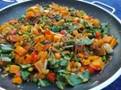Asiatische Nudelpfanne mit bunten Gemüse und Kürbis - Rezept - Bild Nr. 13987