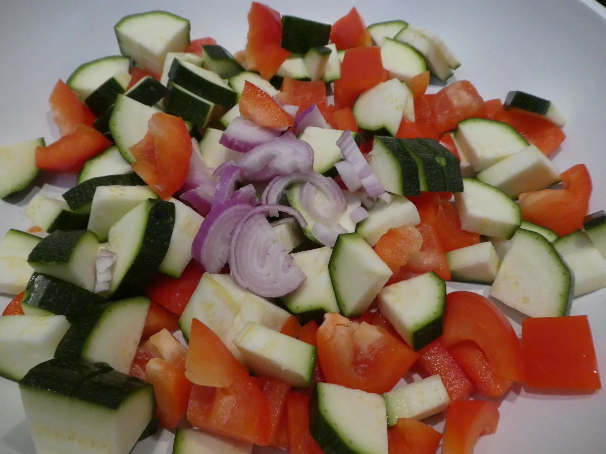 Rezept: Spaghetti mit Gemüse-Cashew-Erdnuss-Rahmsauce Bild Nr. 13991 Spaghetti mit Gemüse-Cashew-Erdnuss-Rahmsauce - Rezept - Bild Nr. 13991