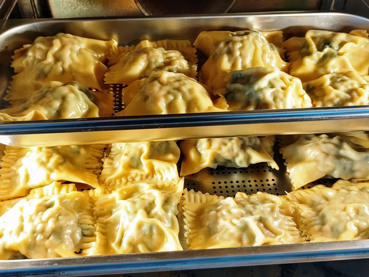 Schwäbische Maultaschen mit selbgemachtem Brät - Rezept - Bild Nr. 14029