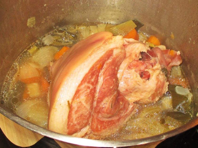 Eisbein Berliner Art Rezept mit Bild kochbar.de