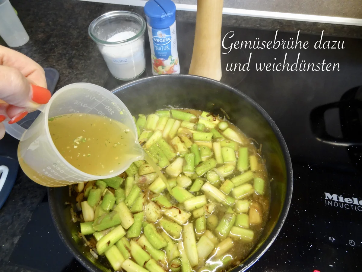 Zitronen Hühnchen mit Tagliatelle, Spargel & Spargelcremesauce - Rezept - Bild Nr. 14031