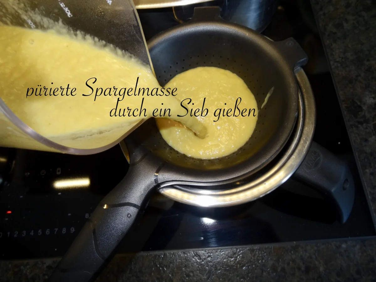 Zitronen Hühnchen mit Tagliatelle, Spargel & Spargelcremesauce - Rezept - Bild Nr. 14037