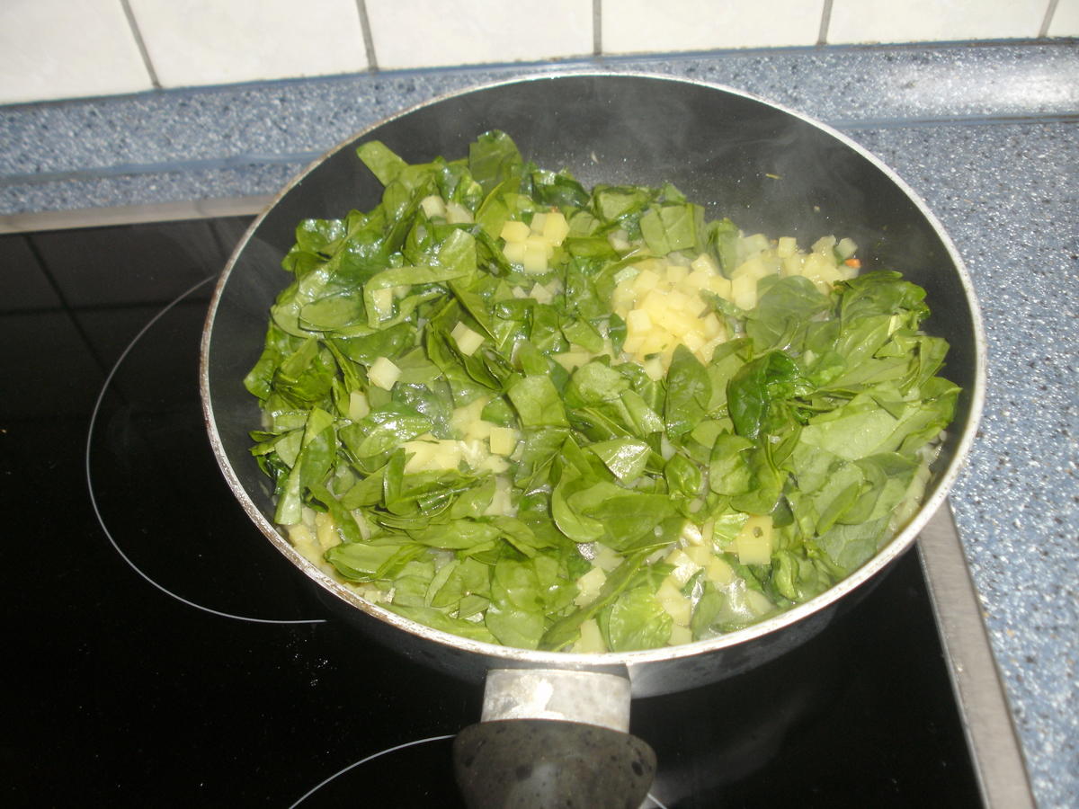 Grünkernbällchen auf Kartoffel-Spinat-Risotto - Rezept - Bild Nr. 14052
