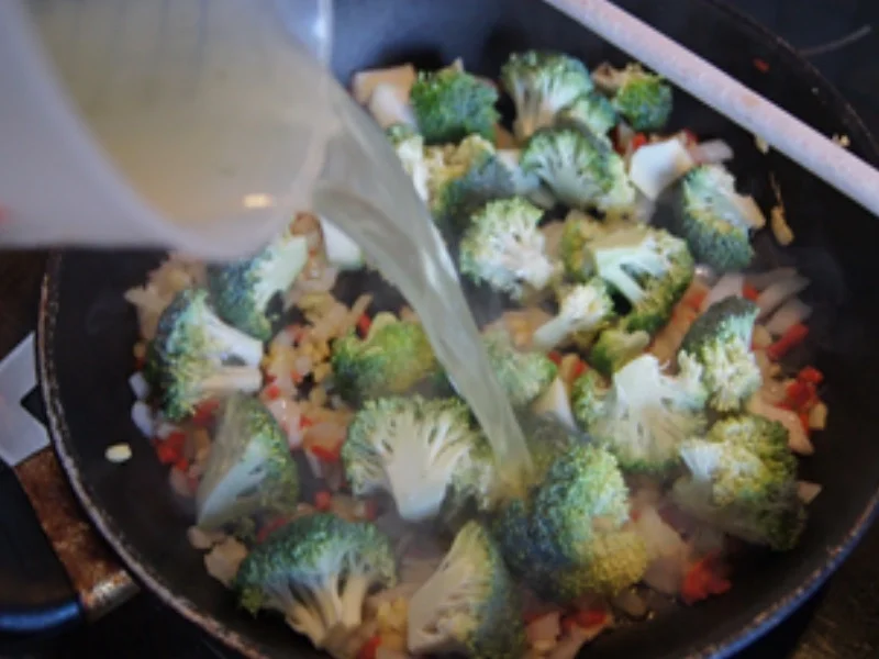 Spargel-Brokkoli-Omelett - Rezept - Bild Nr. 9