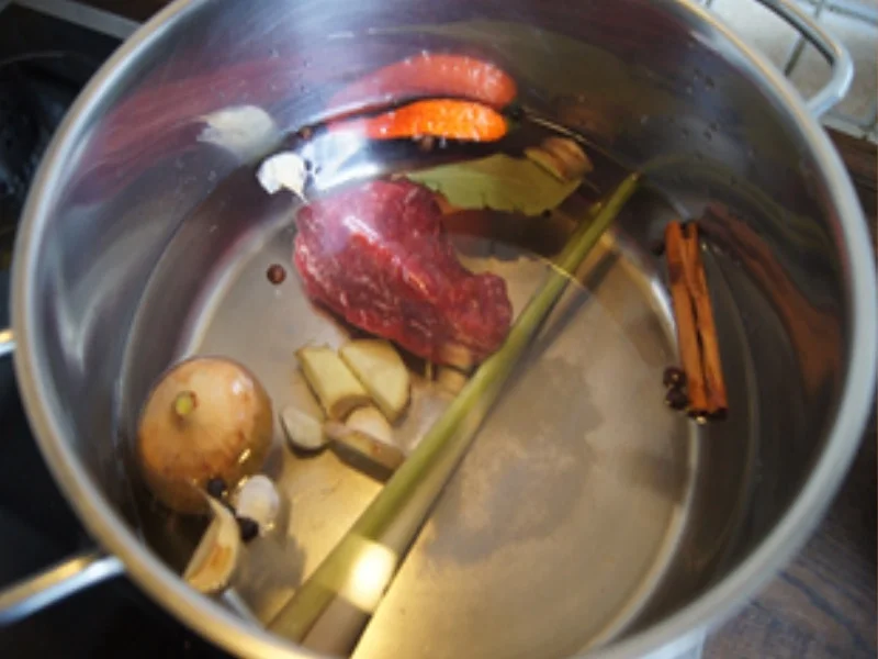 Asiatische Rindfleisch-Nudel-Suppe - Rezept - Bild Nr. 4