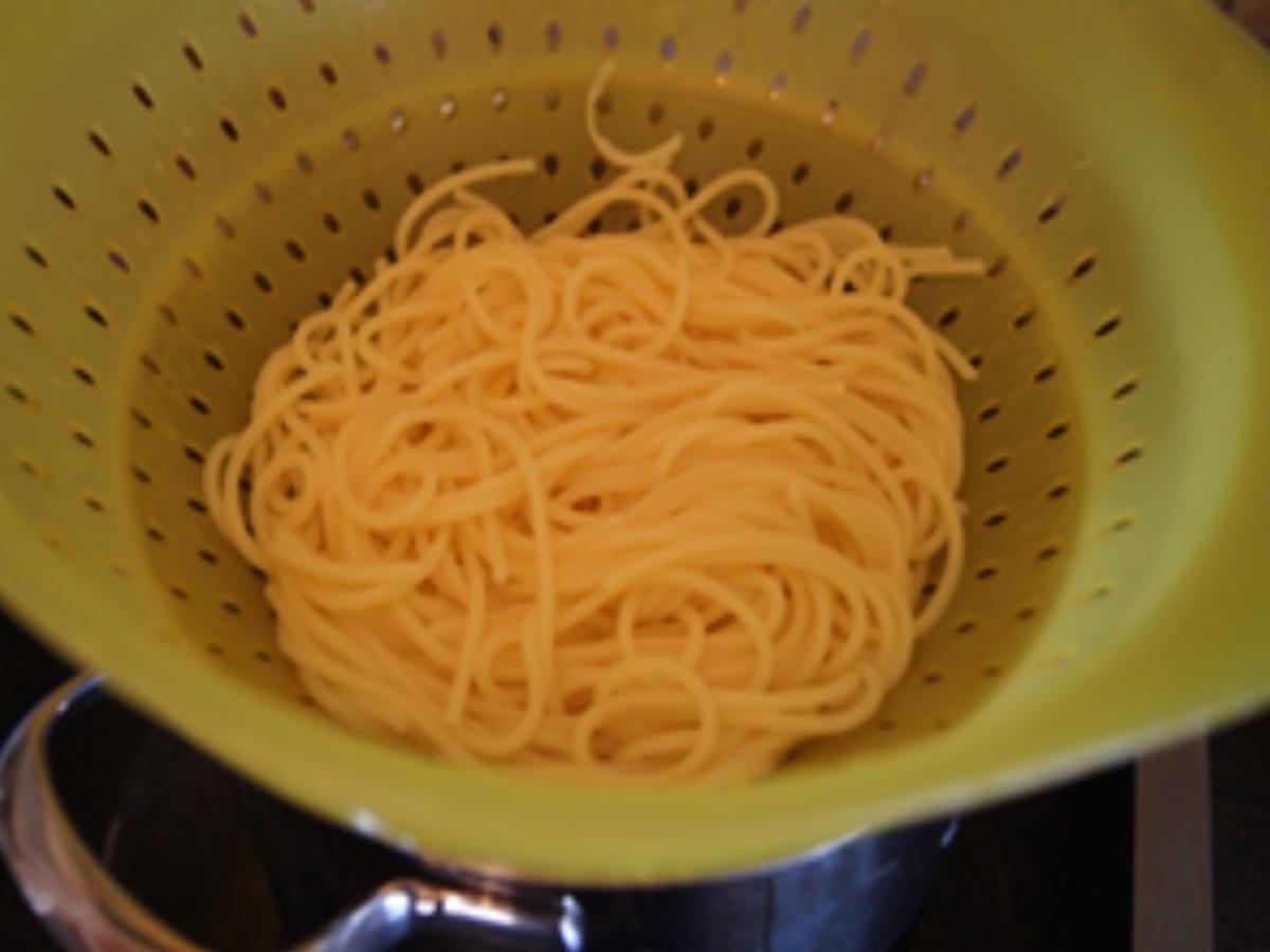 Spaghetti mit Asia-Geschnetzeltem - Rezept - Bild Nr. 5