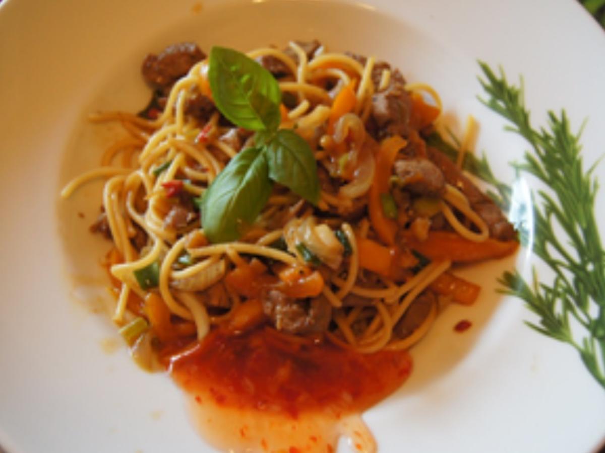 Spaghetti mit Asia-Geschnetzeltem - Rezept - Bild Nr. 14