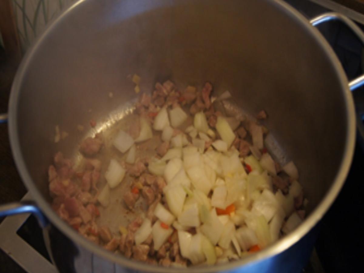 Schweinefilet-Gemüse-Kartoffel-Suppe - Rezept - Bild Nr. 14073