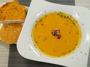 Möhrensüppchen mit Baguette - Rezept - Bild Nr. 14069