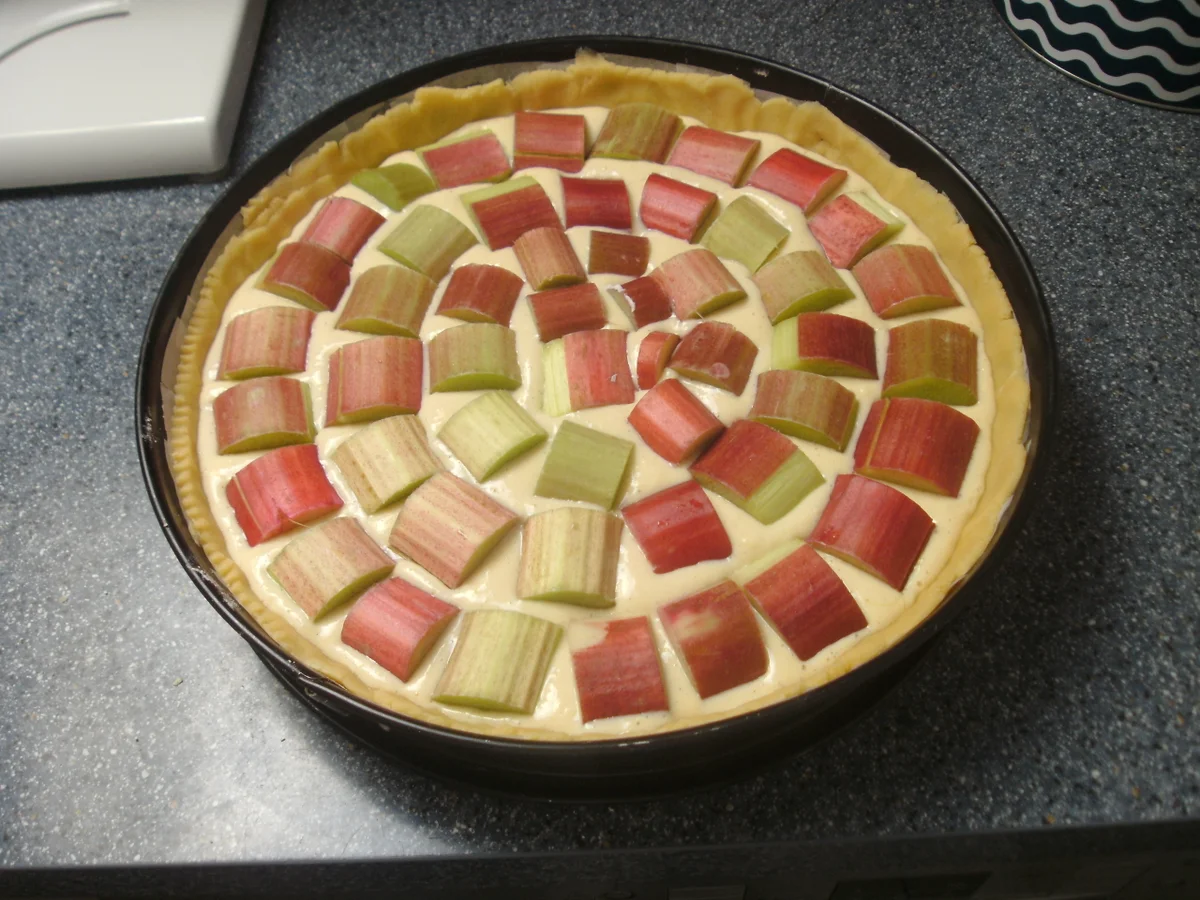 Rhabarbertorte - Rezept - Bild Nr. 3