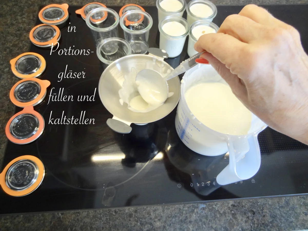 Rezept: Marzipan Mousse - blitzschnell zubereitet Bild Nr. 14082 Marzipan Mousse - blitzschnell zubereitet - Rezept - Bild Nr. 14082