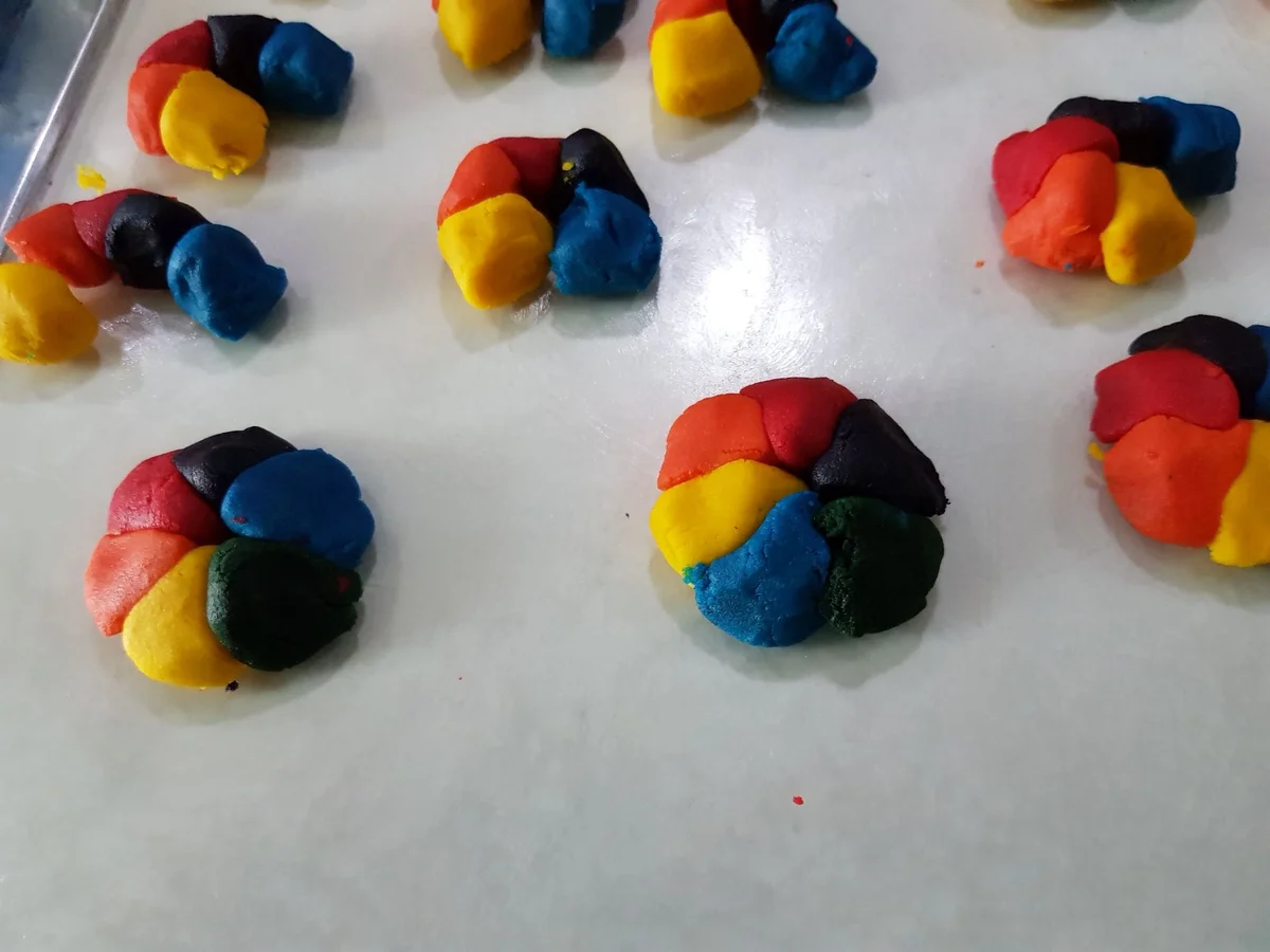 Regenbogen-Kekse - Rezept - Bild Nr. 14104