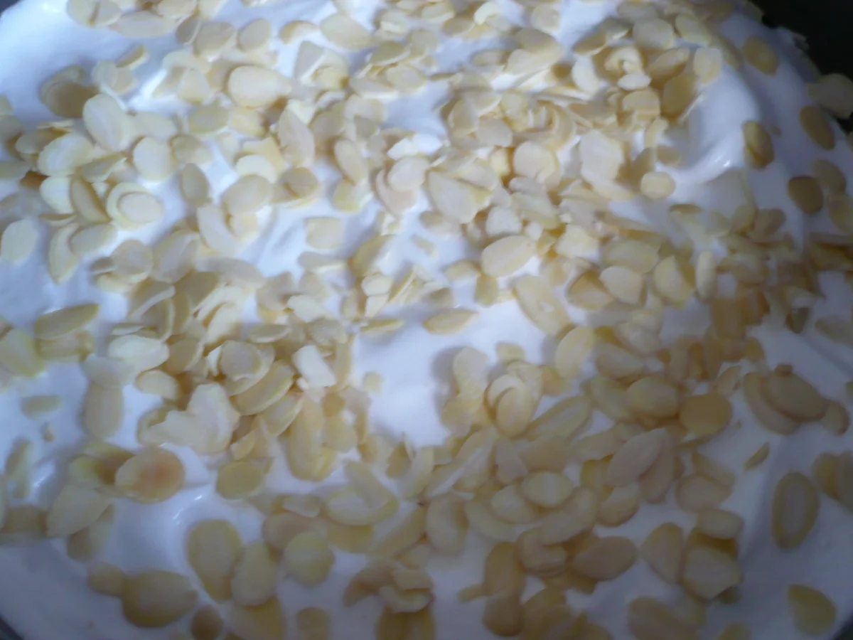 Rhabarber - Baiser - Torte - Rezept - Bild Nr. 14109