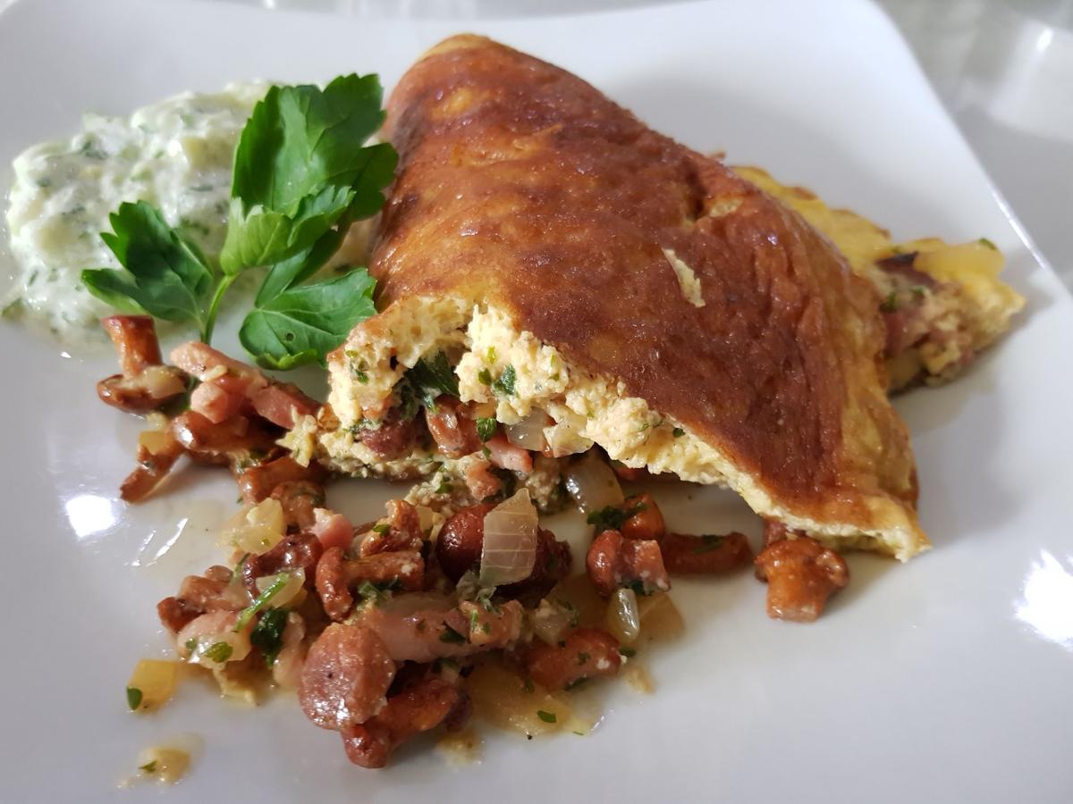Pfifferlings-Omelett mit Gurkensalat - Rezept - Bild Nr. 14101