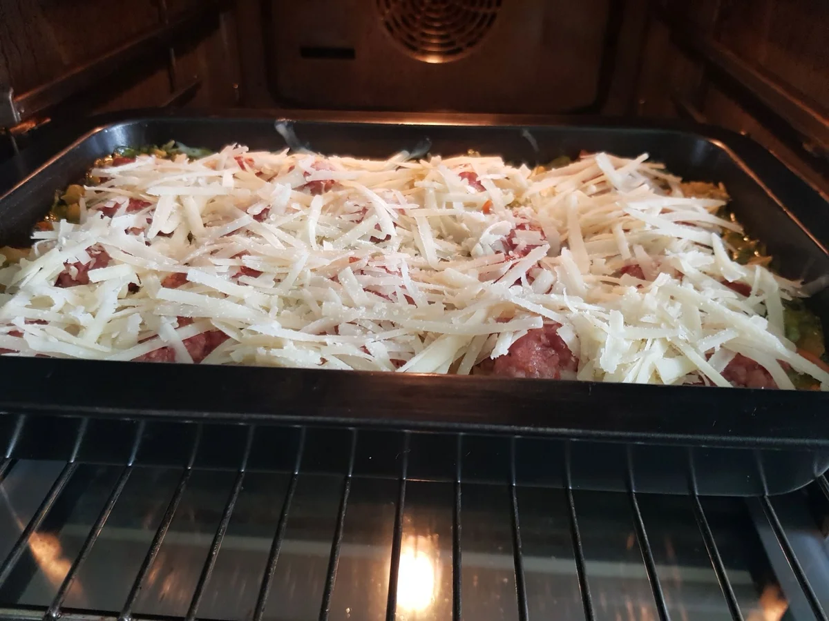 Gemüse-Auflauf mit Risoni und Salsiccia - Rezept - Bild Nr. 14103