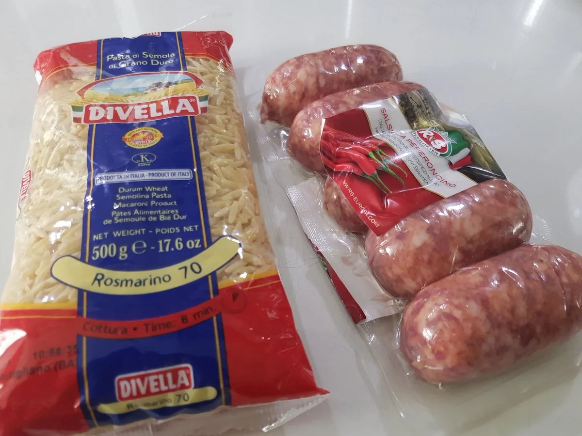 Gemüse-Auflauf mit Risoni und Salsiccia - Rezept - Bild Nr. 14106