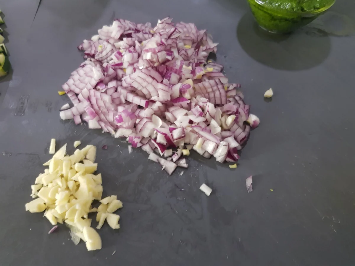 Gemüse-Auflauf mit Risoni und Salsiccia - Rezept - Bild Nr. 14111