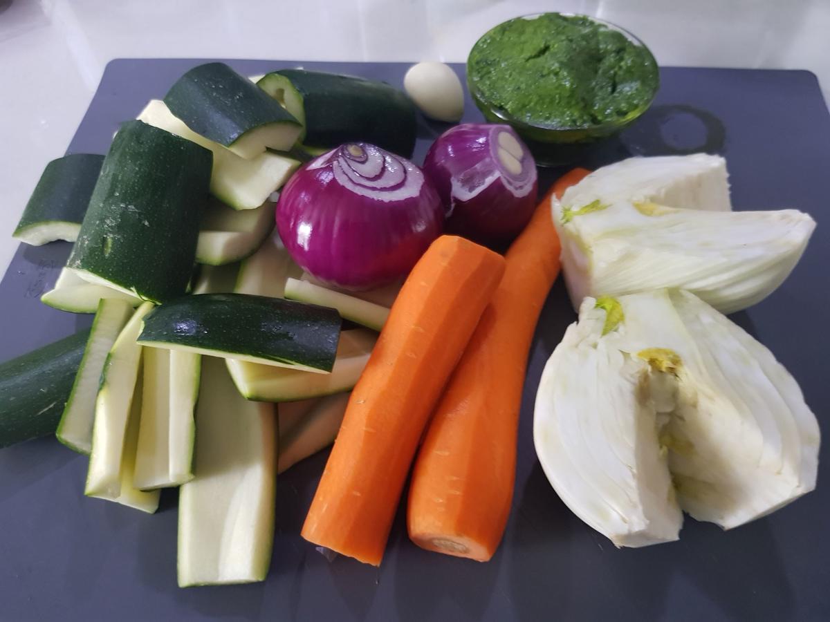 Gemüse-Auflauf mit Risoni und Salsiccia - Rezept - Bild Nr. 14113