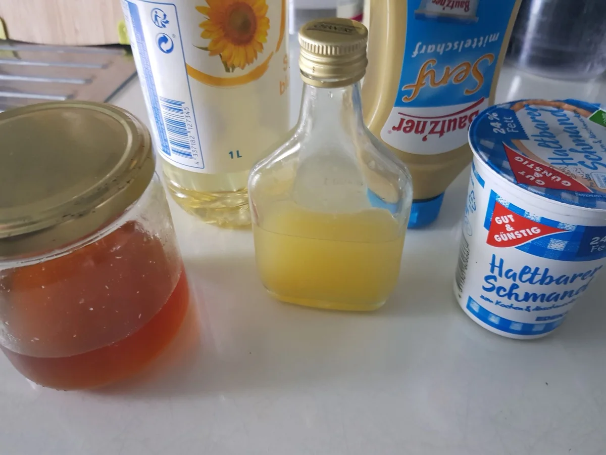 Rezept: Matjes in Honig-Senf-Marinade Bild Nr. 14104 Matjes in Honig-Senf-Marinade - Rezept - Bild Nr. 14104