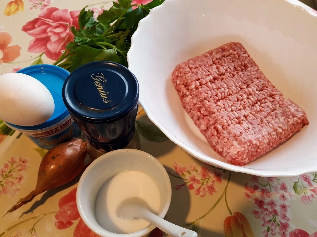 Buletten mit unserem ersten Spargel in diesem Jahr - Rezept - Bild Nr. 14112