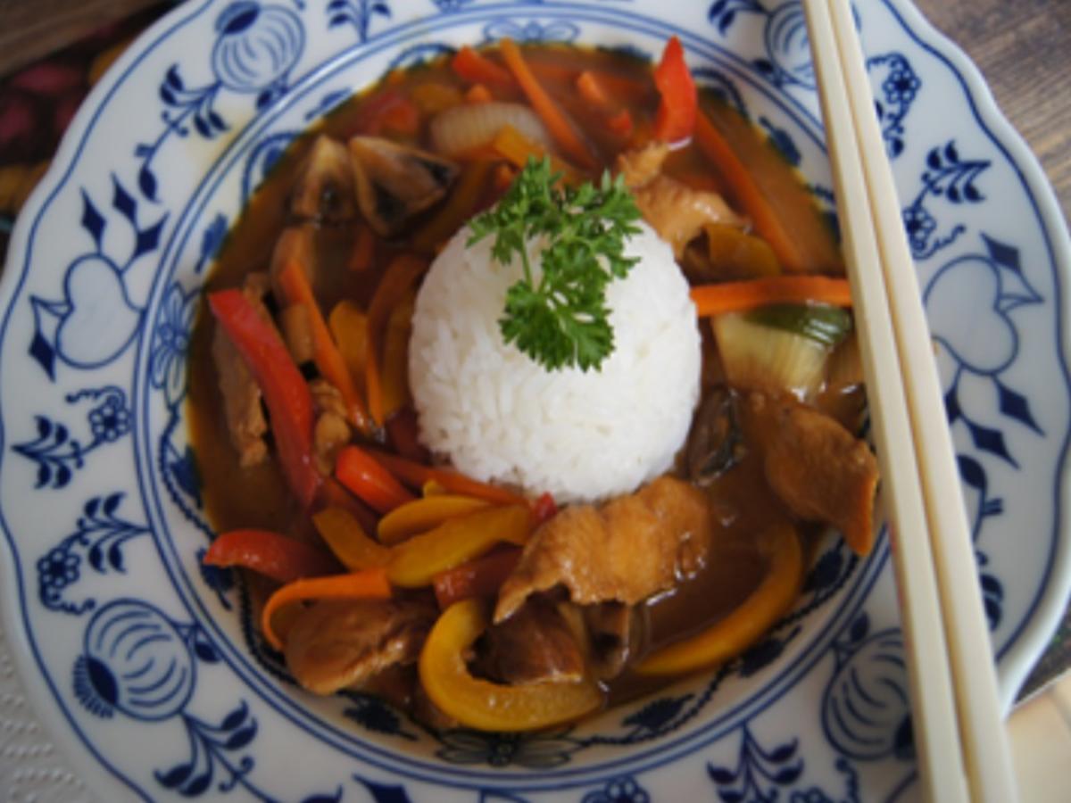 Chinesischer Hähnchen-Gemüse-Wok mit Jasmin-Reis - Rezept - Bild Nr. 14114