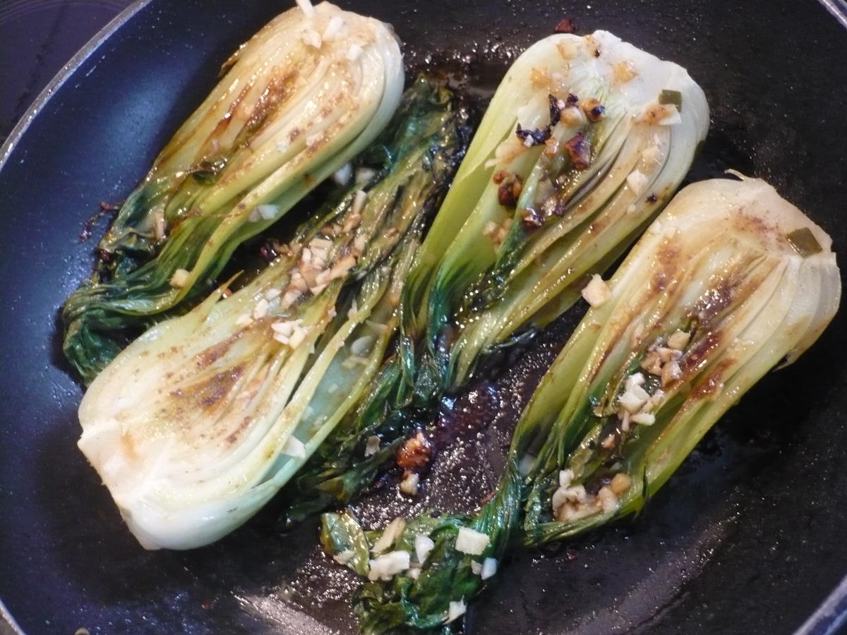 Pak Choi mit Knoblauch - Rezept mit Bild - kochbar.de