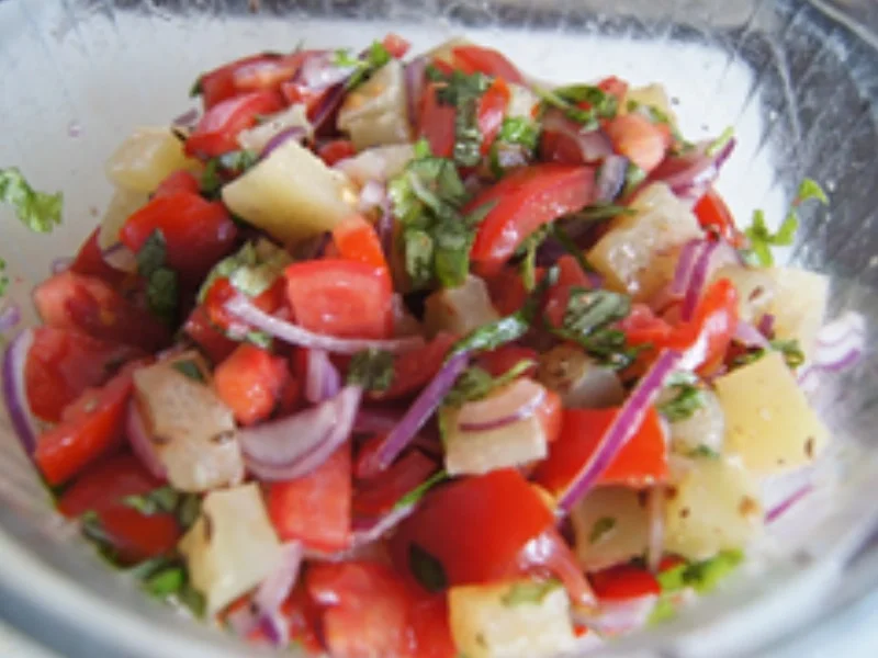 Rezept: Tomatensalat mit Harzer Käse Bild Nr. 14141 Tomatensalat mit Harzer Käse - Rezept - Bild Nr. 14141