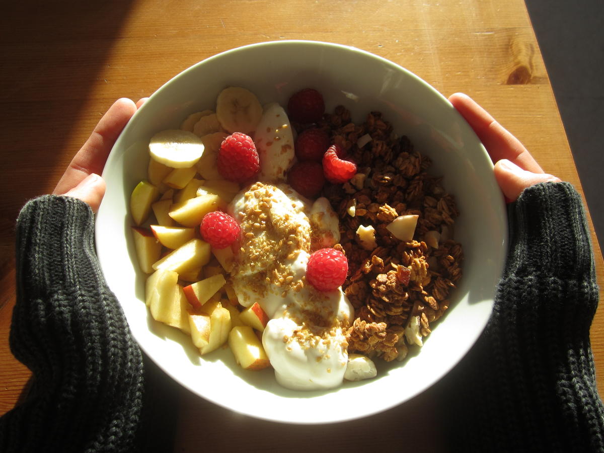 Selbstgemachtes Knuspermüsli - Rezept mit Bild - kochbar.de