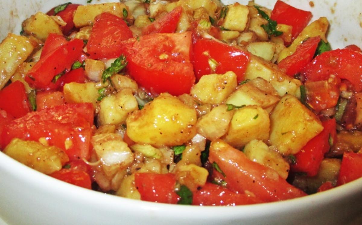 Gegrilltes mit Tomaten-Kartoffelsalat - Rezept - Bild Nr. 6