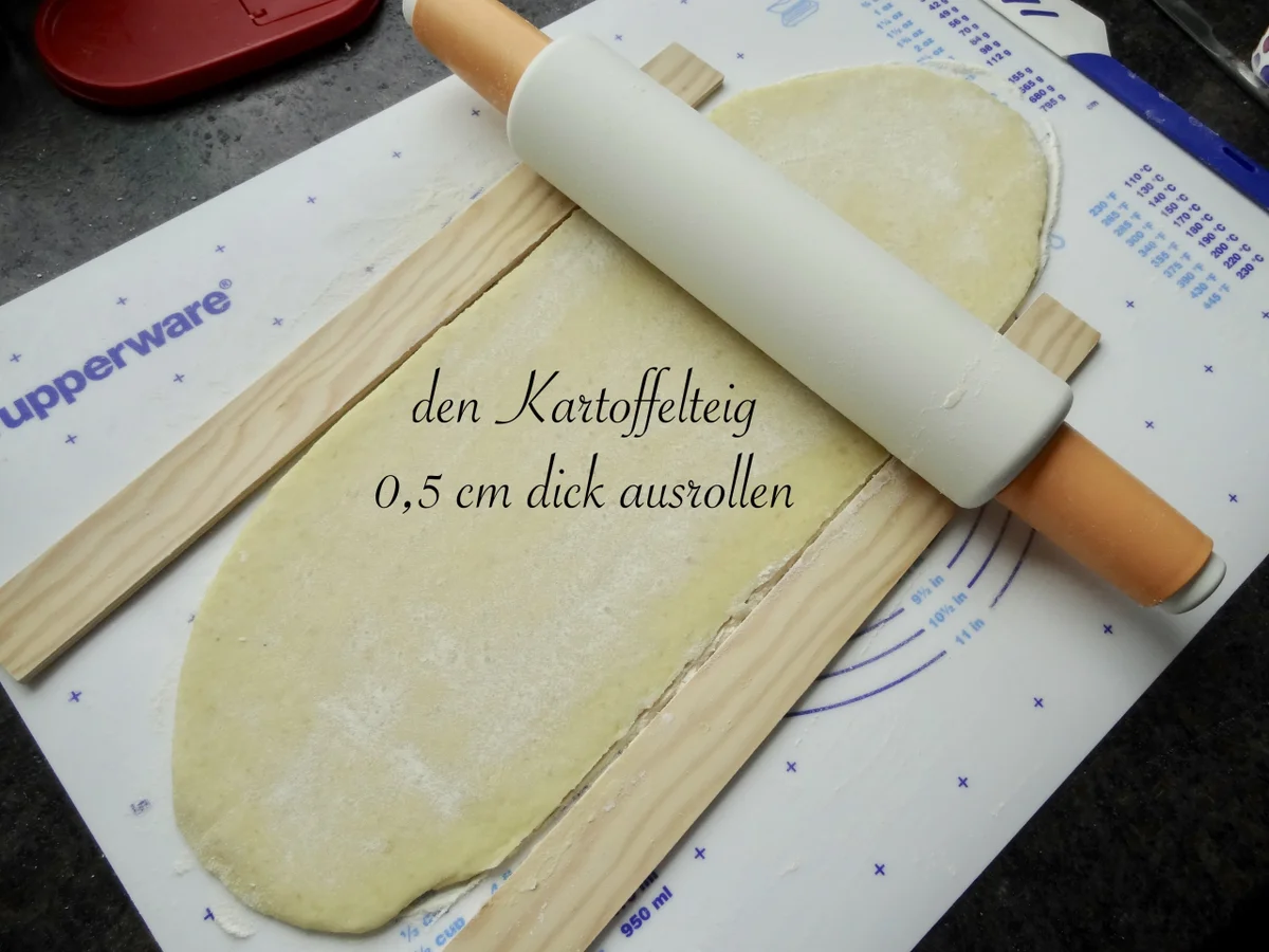 Rezept: Mostviertler "Eierspeis Tatschgerl" mit Knusper Grammeln Bild Nr. 14162 Mostviertler "Eierspeis Tatschgerl" mit Knusper Grammeln - Rezept - Bild Nr. 14162