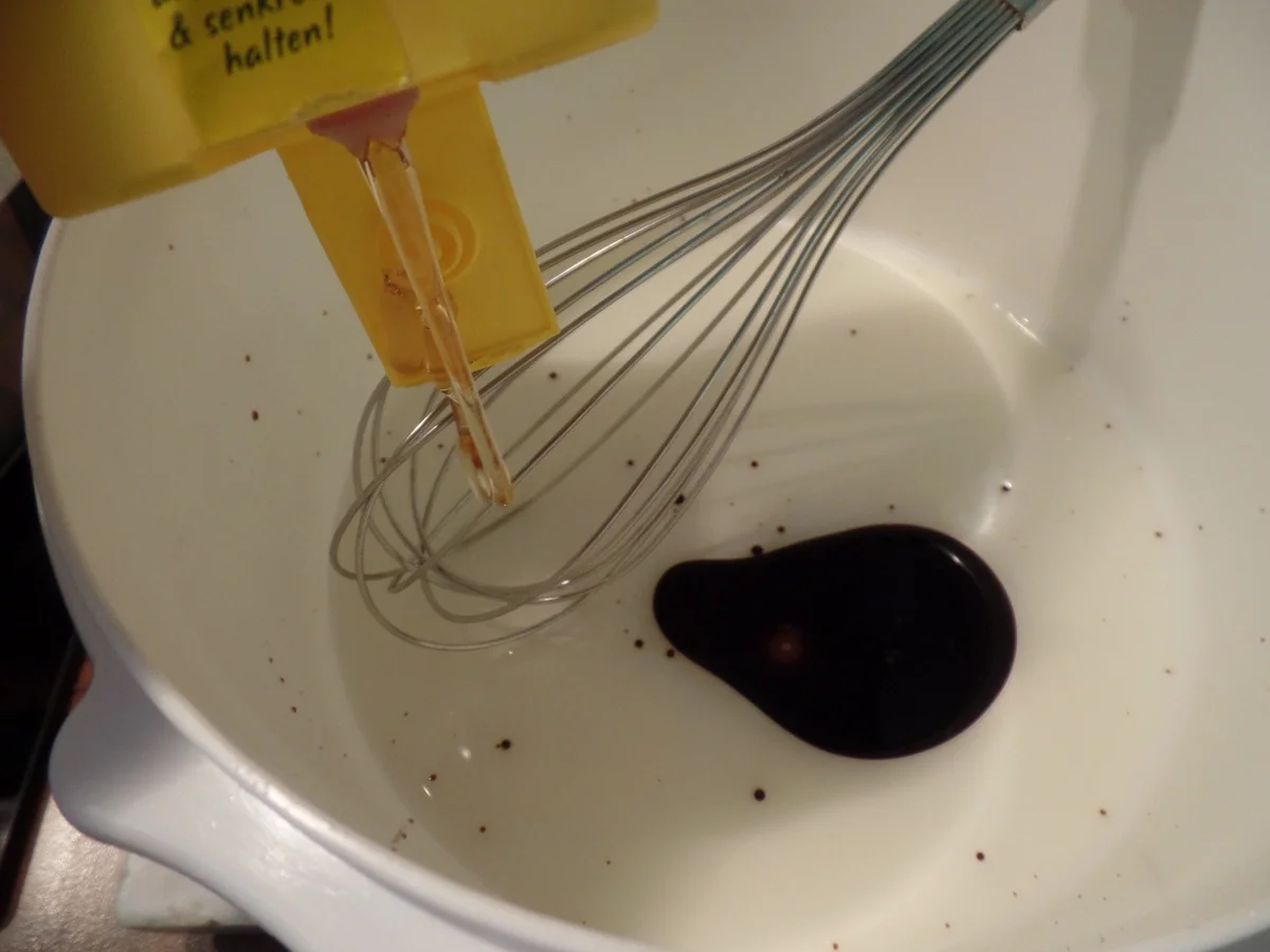 Eier in Senfsauce mit Spinat-Salat - Rezept - Bild Nr. 14143