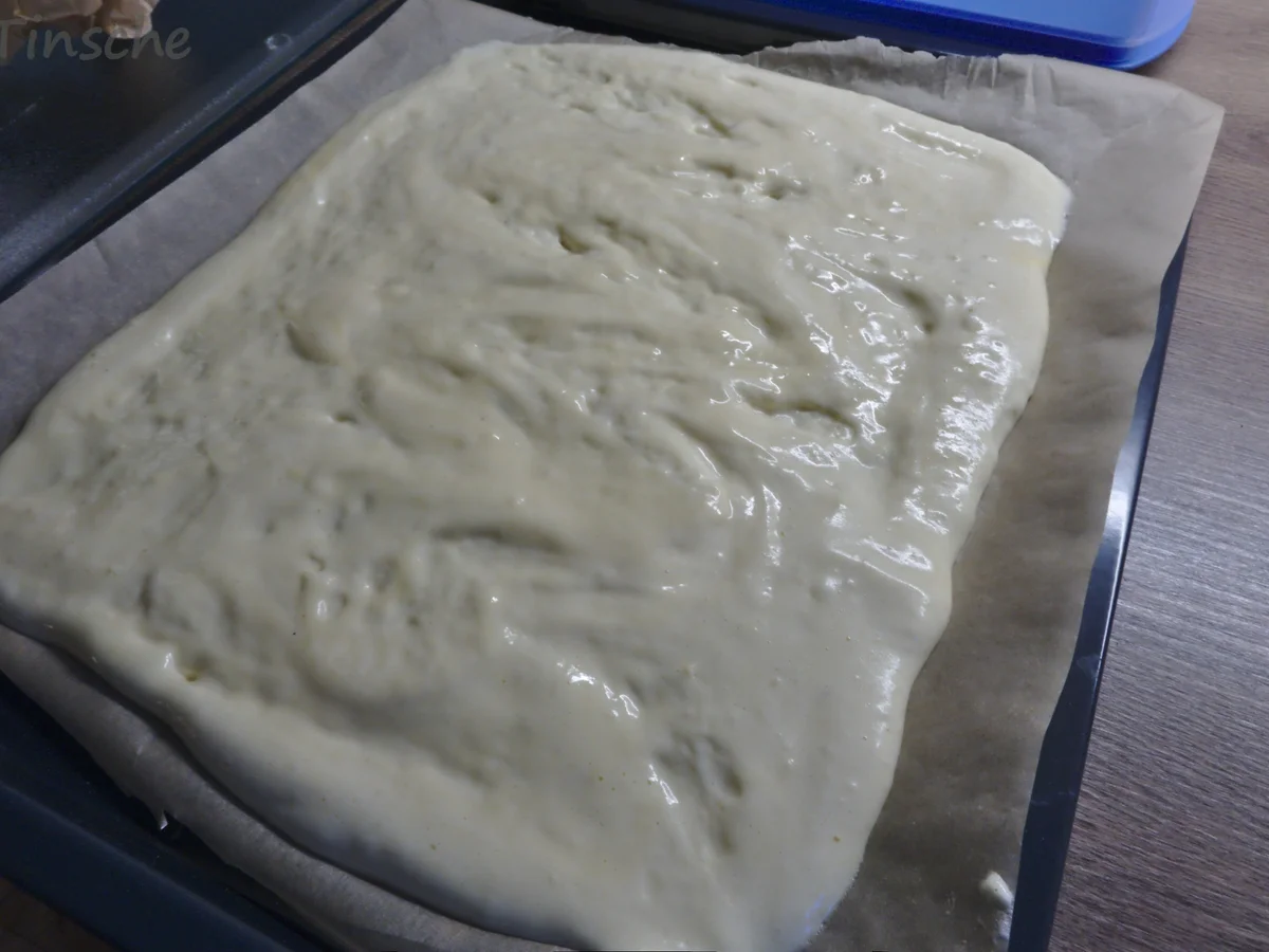 Raffaello-Erdbeer-Biskuitrolle - Rezept - Bild Nr. 14148