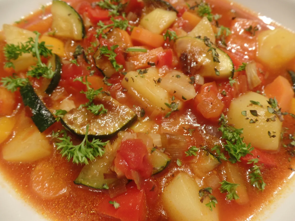 Rezept: Mediterraner -Gemüse-Eintopf Bild Nr. 14134 Mediterraner -Gemüse-Eintopf - Rezept - Bild Nr. 14134