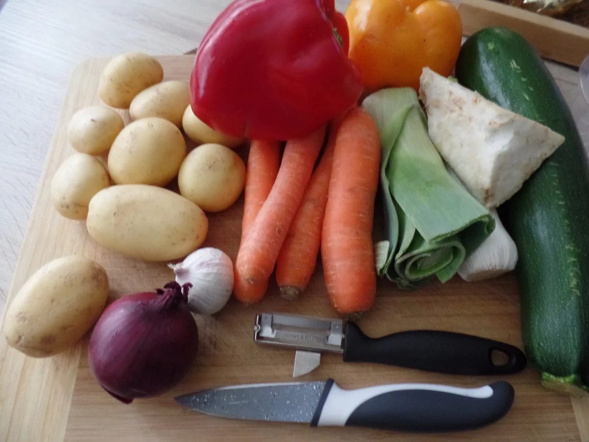 Rezept: Mediterraner -Gemüse-Eintopf Bild Nr. 14135 Mediterraner -Gemüse-Eintopf - Rezept - Bild Nr. 14135