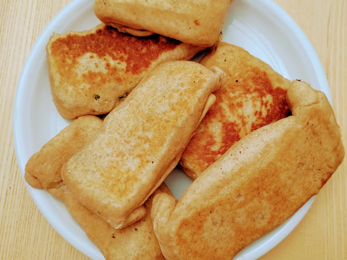 Gözleme aus Hefeteig mit Spinat-Feta Füllung - Rezept - Bild Nr. 14153