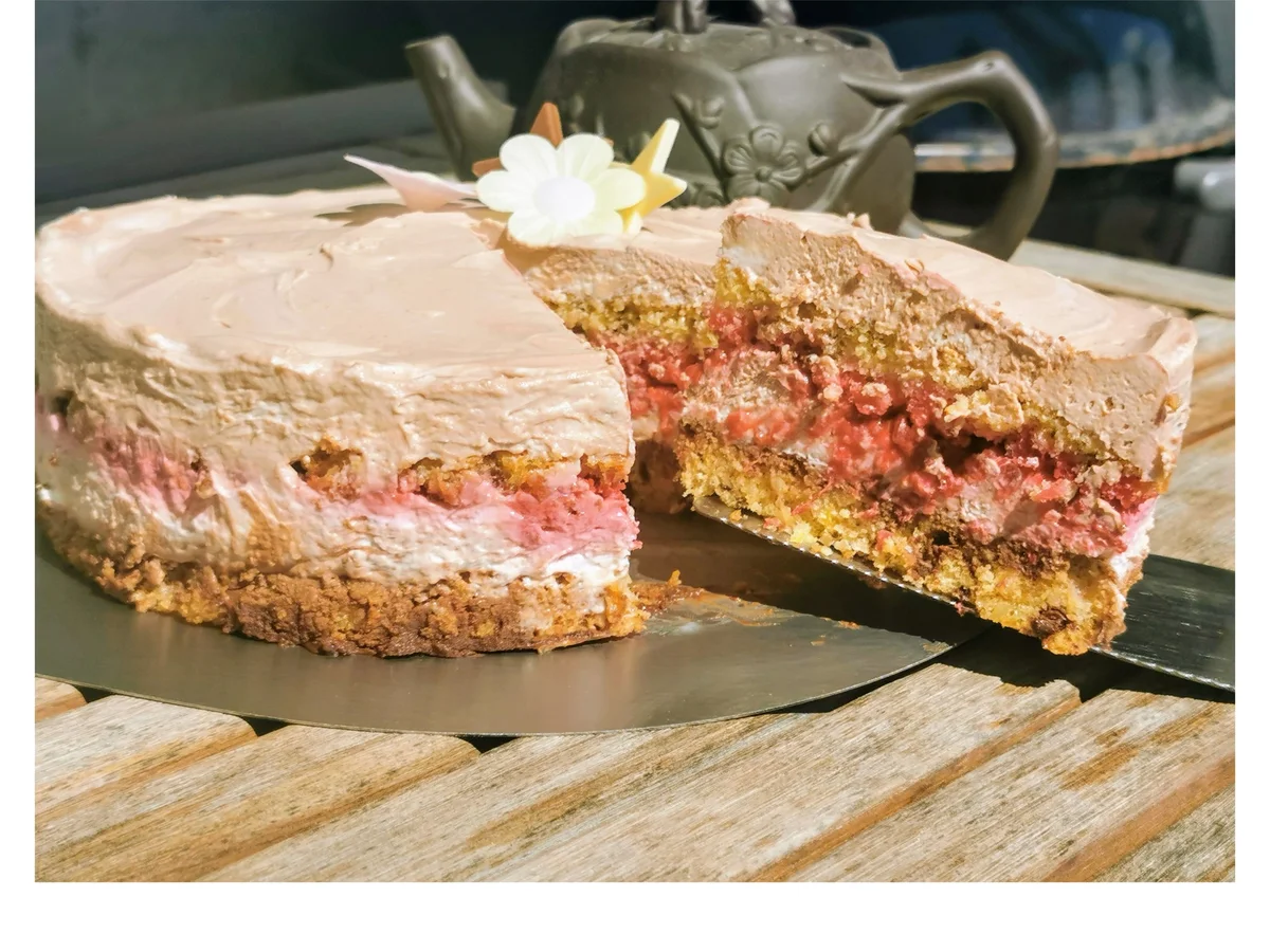 BiNe` S SCHOKO - HIMBEERTORTE - Rezept - Bild Nr. 6