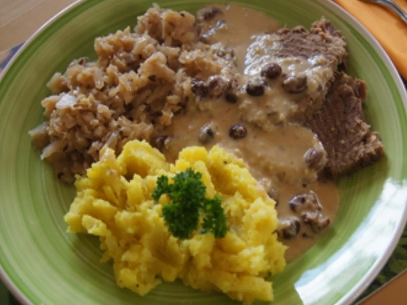 Tafelspitz mit Meerrettichsauce, Wirsinggemüse und Kartoffelstampf - Rezept - Bild Nr. 2
