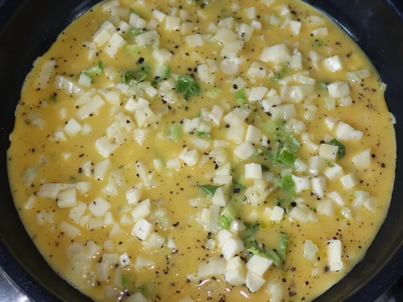 Rezept: Pikantes, kretisches Blumenkohl-Omelette mit Bergkäse Bild Nr. 14173 Pikantes, kretisches Blumenkohl-Omelette mit Bergkäse - Rezept - Bild Nr. 14173