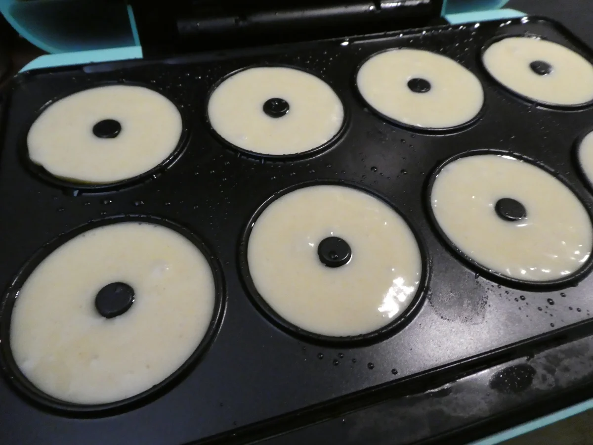 Rezept: Mini-Donuts Bild Nr. 14174 Mini-Donuts - Rezept - Bild Nr. 14174