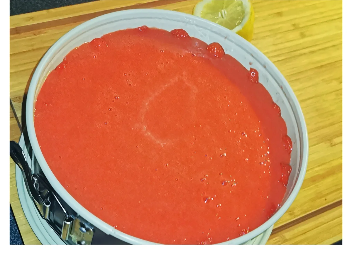 BiNe` S ERDBEER FRISCHKÄSETORTE - Rezept - Bild Nr. 14185