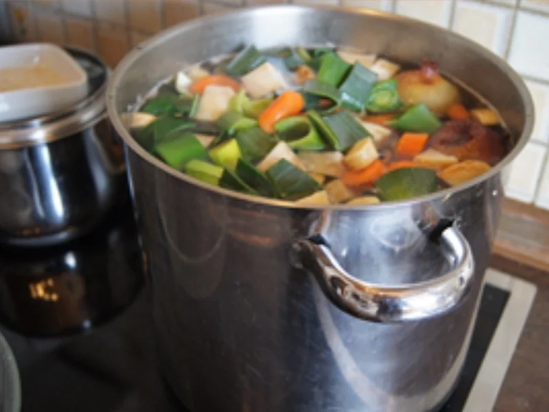 Tafelspitz mit Meerrettichsauce, Spargel und Drillingen - Rezept - Bild Nr. 8