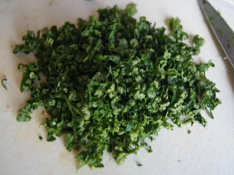 Suppe mit Tafelspitzbrühe und Gemüse-Mettbällchen-Einlage - Rezept - Bild Nr. 8