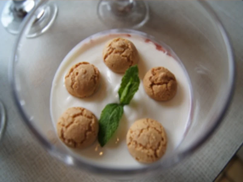 Jogurt mit Amarena Kirschen und Amarettinis - Rezept - Bild Nr. 5