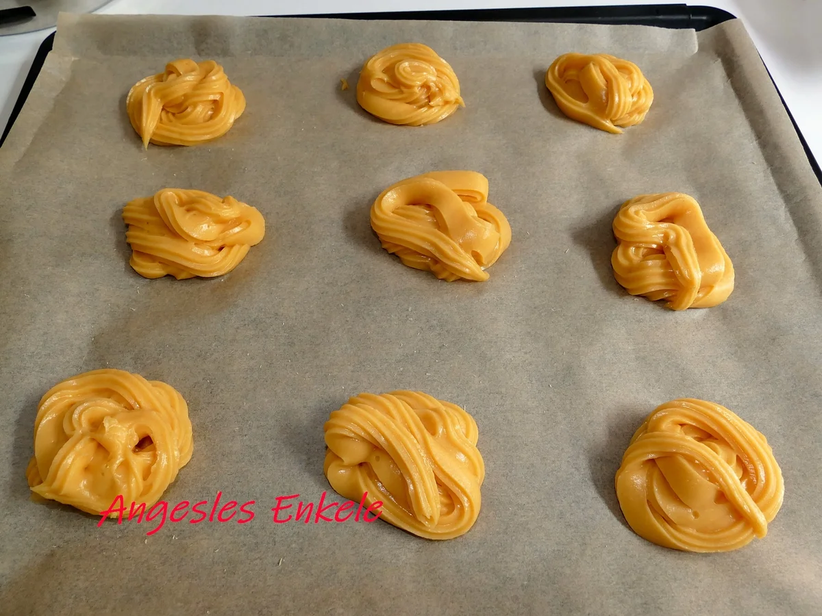 Rezept: Windbeutel _ Balsamico-Erdbeeren _ Beschwipste Sahne Bild Nr. 14184 Windbeutel _ Balsamico-Erdbeeren _ Beschwipste Sahne - Rezept - Bild Nr. 14184