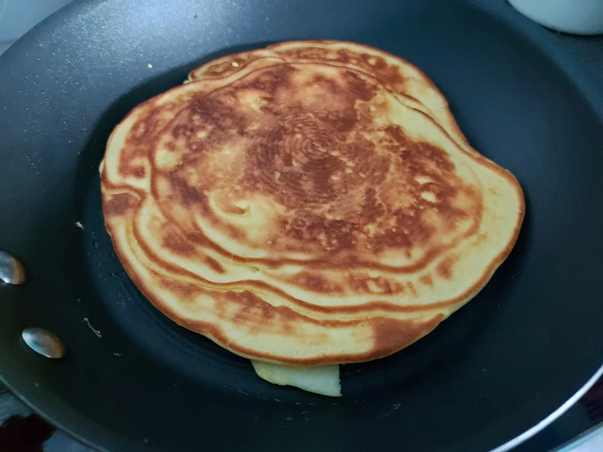 Eierkuchen mit Apfelscheiben - Rezept - Bild Nr. 14182