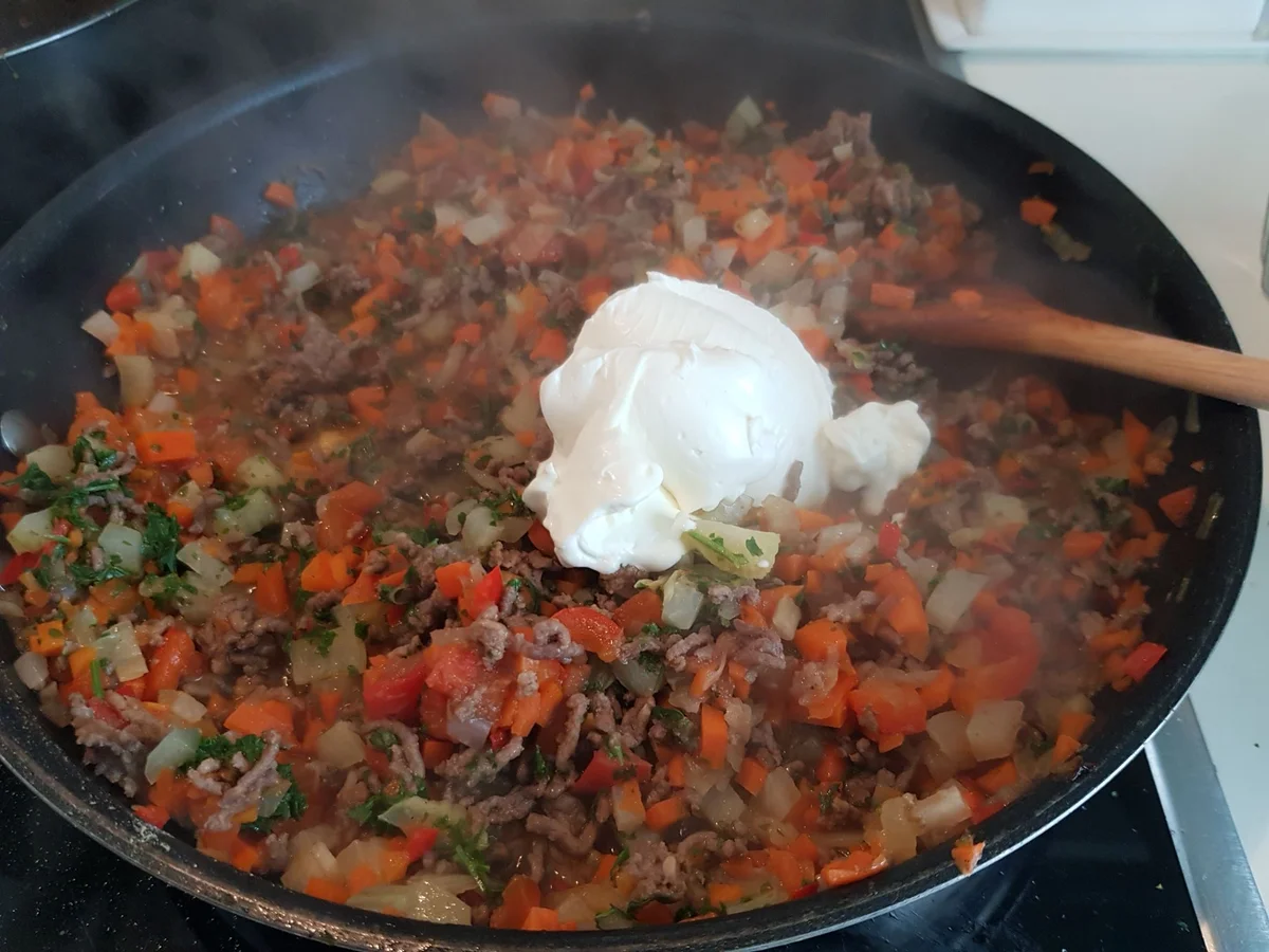 Rezept: Hack-Gemüse-Kartoffel-G'röst'l aus dem Ofen Bild Nr. 14189 Hack-Gemüse-Kartoffel-G'röst'l aus dem Ofen - Rezept - Bild Nr. 14189