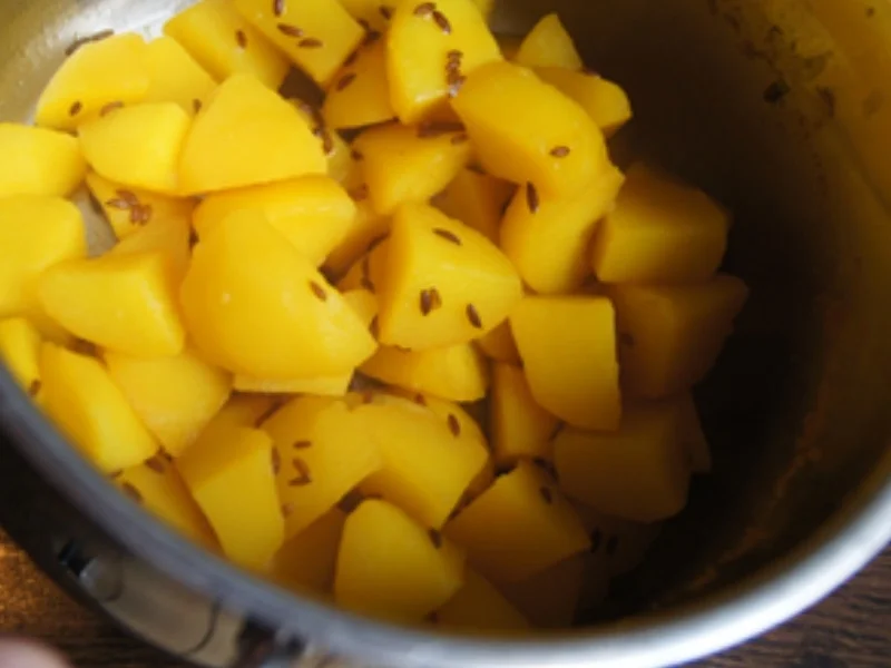 Bordelaise Schlemmerfilet mit Würz-Rahm-Spinat und Kümmel-Kartoffeln - Rezept - Bild Nr. 13