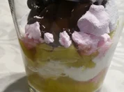 Rhabarber-Schicht-Dessert im Glas - Rezept - Bild Nr. 14181